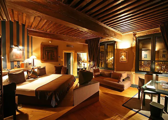 Cour des Loges Lyon, a Radisson Collection Hotel